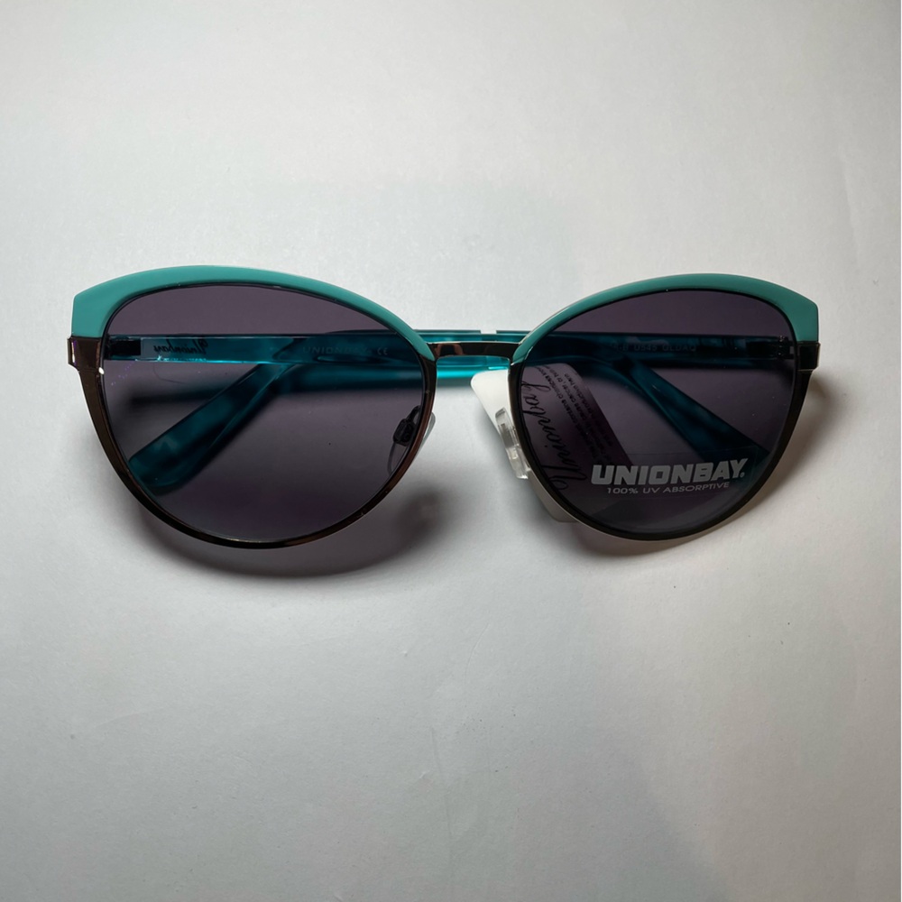 Unionbay Teal Sunglasses